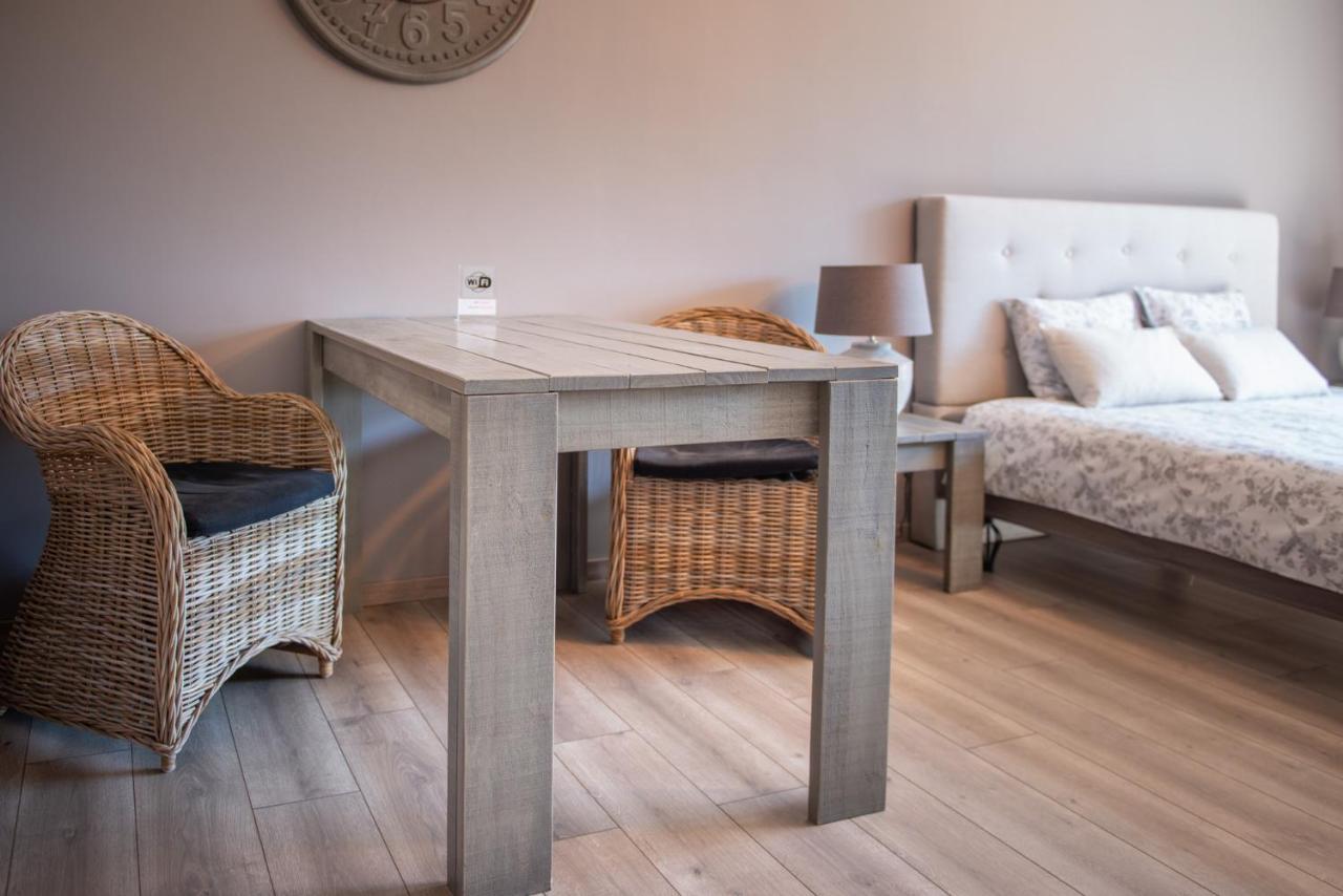 B&B Fragaria Hoogstraten Ngoại thất bức ảnh